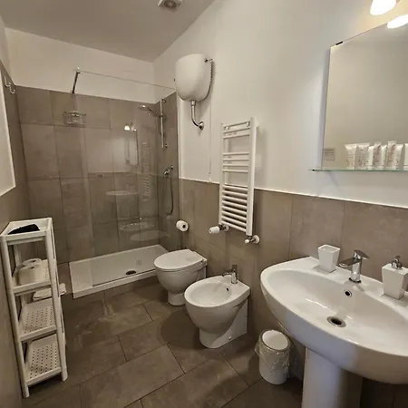 4rooms In Penzion Řím