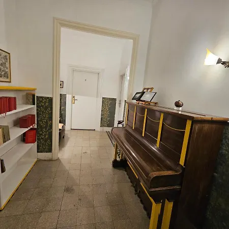 4rooms In * Rom