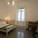 4rooms In Guest house